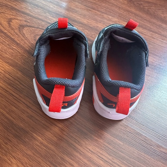 Toddler Nike Air Max Bolt - Picture 3 of 6